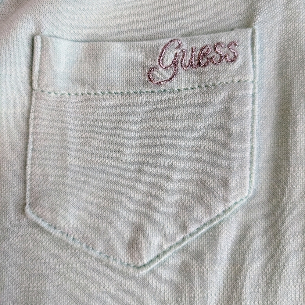 Guess t-shirt - Picture 2 of 5